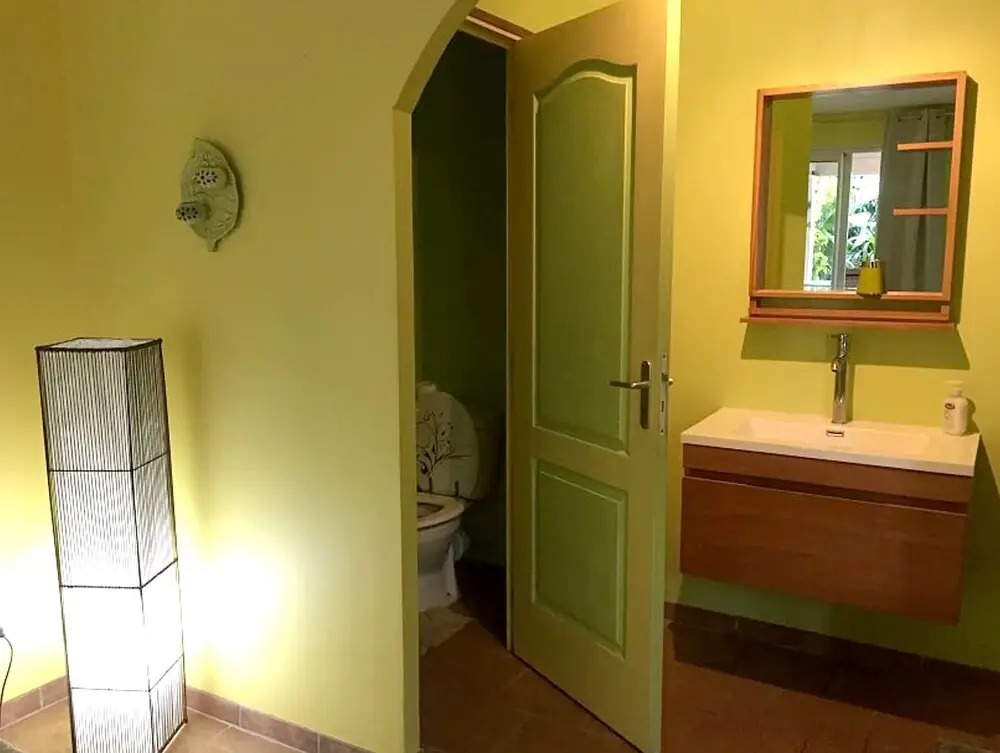 House With 2 Bedrooms in La Possession, With Wonderful sea View, Priva
