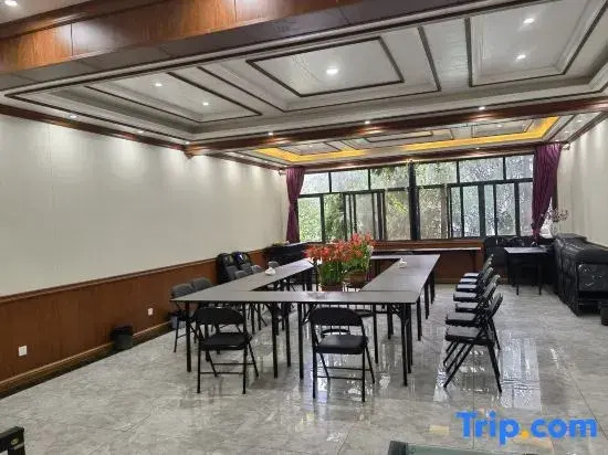 Mengdingshan Mengxin Mountain Villa