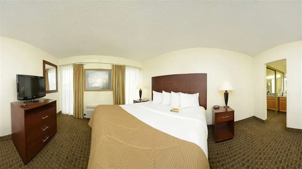 Quality Inn & Suites Near Fort Sam Houston