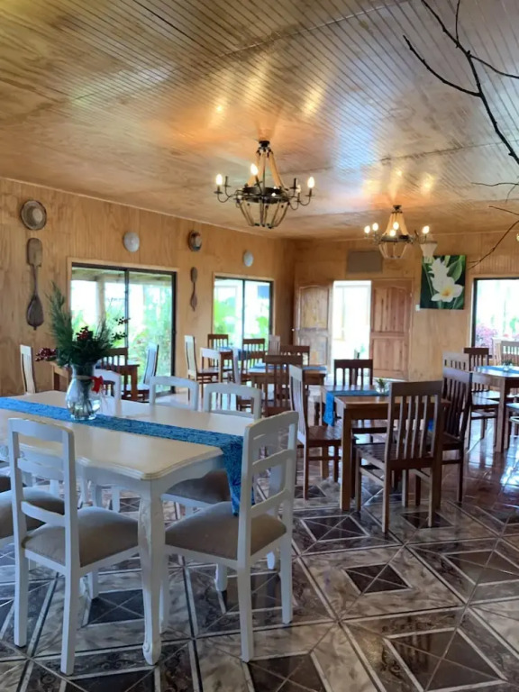 Teanehi Bed & Breakfast