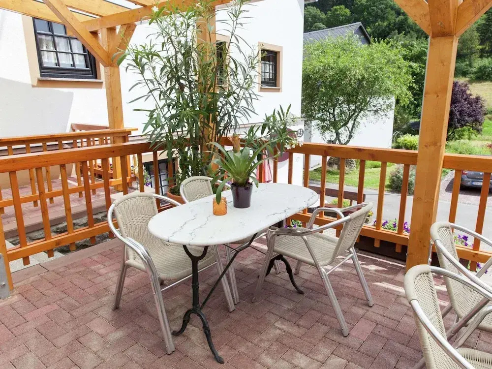 A Modern Apartment in the Hunsruck Region's Romantic Drohn Valley
