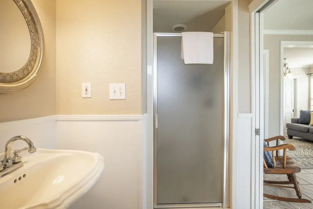 Maverick's River Haus 3 Bedrooms 3 Bathrooms Home