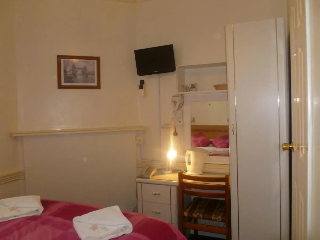 Guilford House Hotel
