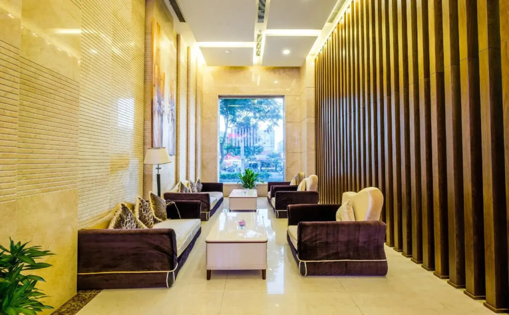 GIC Land Hotel