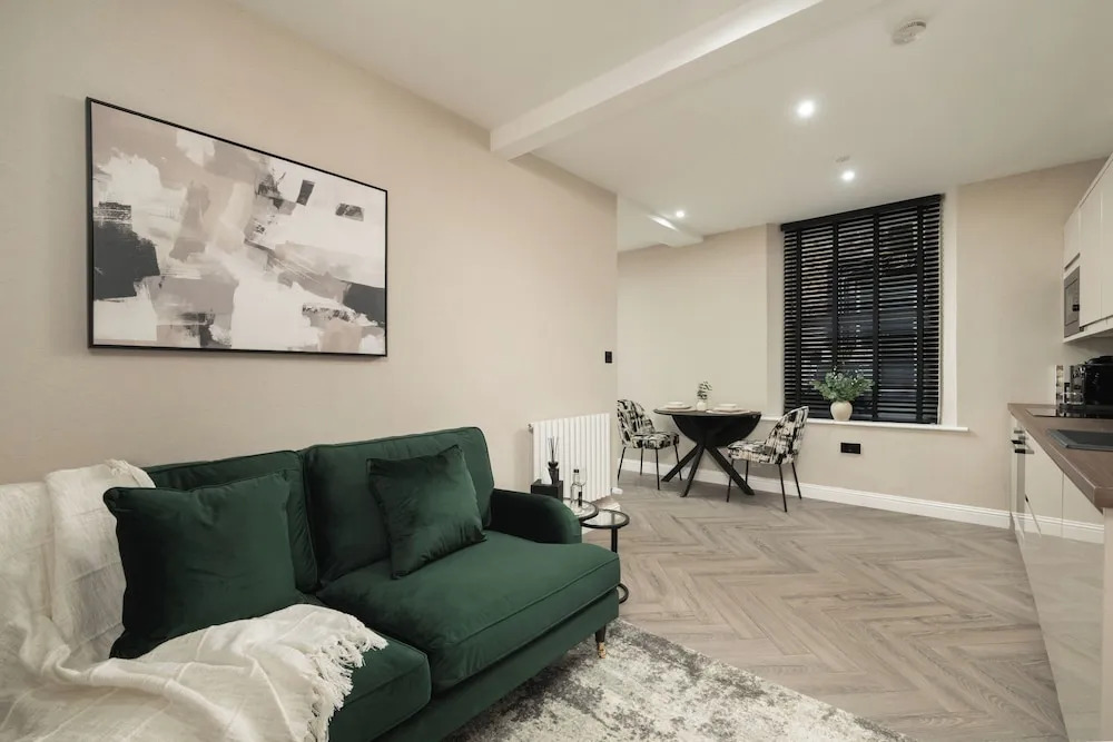 Sovo - South Lane Apartments - City Centre