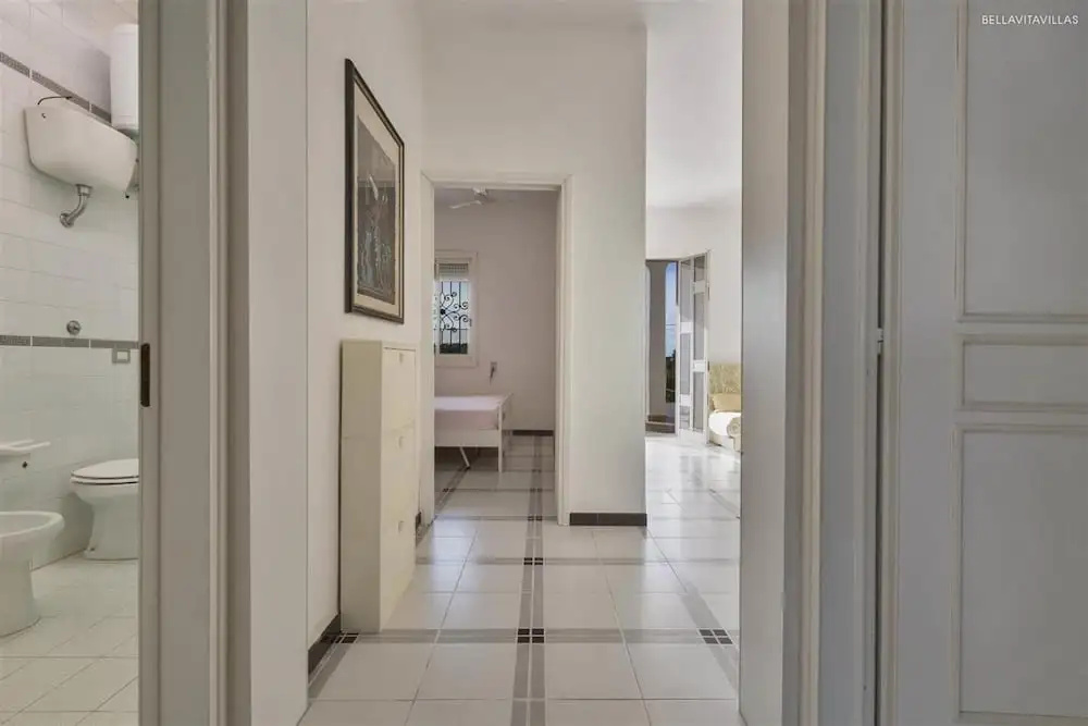 1075 Villa Castiglione