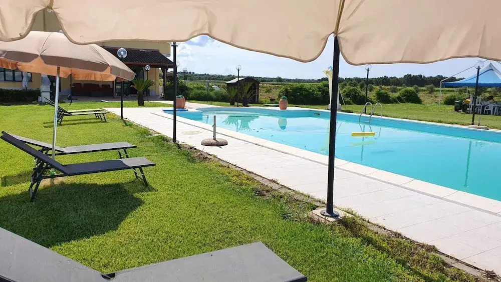 Bungalow With one Bedroom in Lizzano, With Shared Pool and Wifi - 6 km From the Beach
