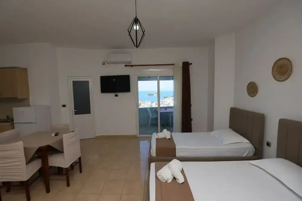 Michelle Apartments