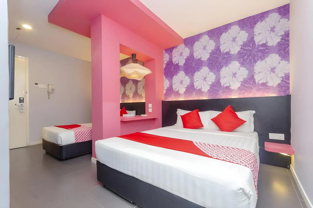 Rooms Boutique Hotel