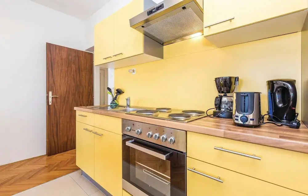 Awesome Home in Banjol With Wifi and 2 Bedrooms
