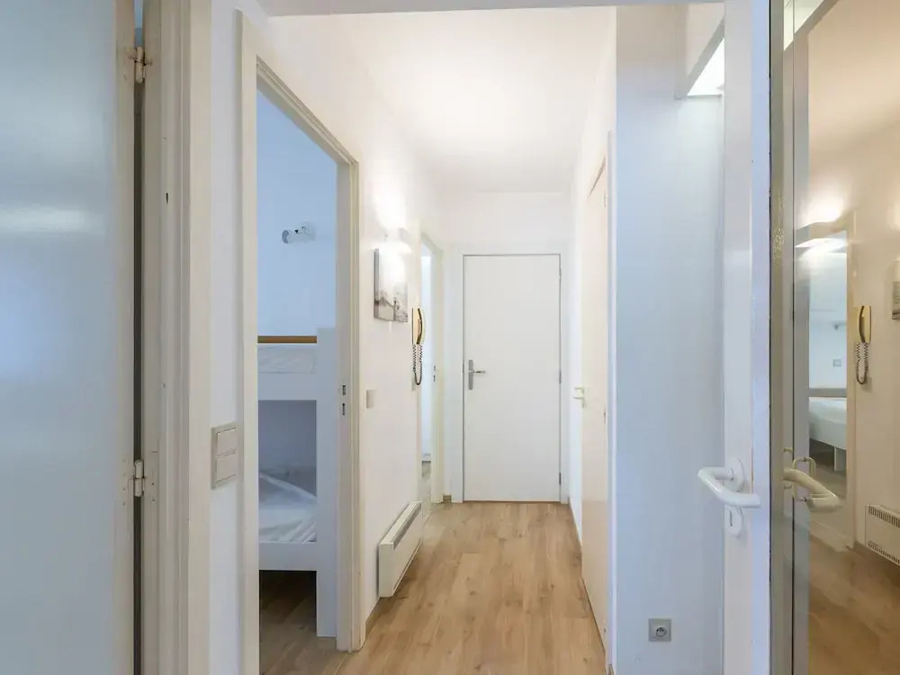 Attractive studio with a sea-view