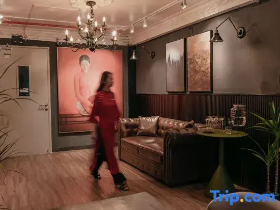 MG Rosé Boutique Hotel - Saigon City Lights