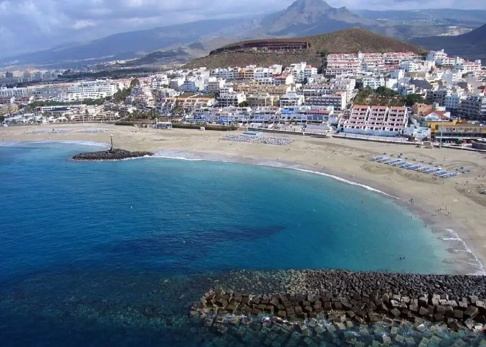 Los Playeros en los Cristianos