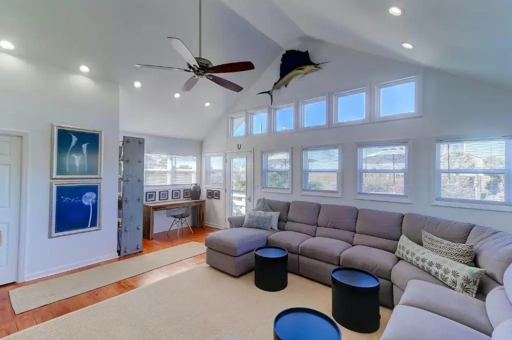1619 E Ashley - Namastay - Oceanfront - 4 Bedrooms