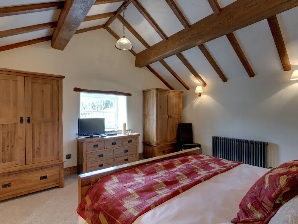 Neddy House
