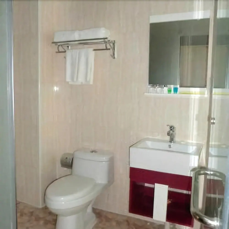 Jinlongdu Business Hotel (Beijing Guanzhuang Yangzha Huandao)