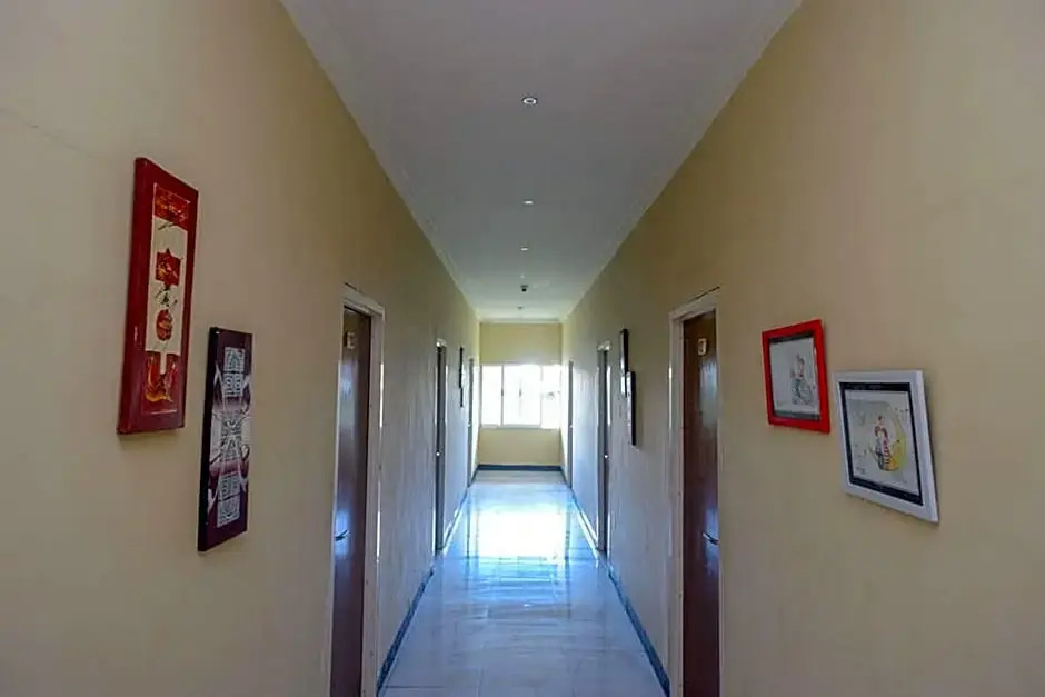 RedDoorz near Balai Kota Batu 3