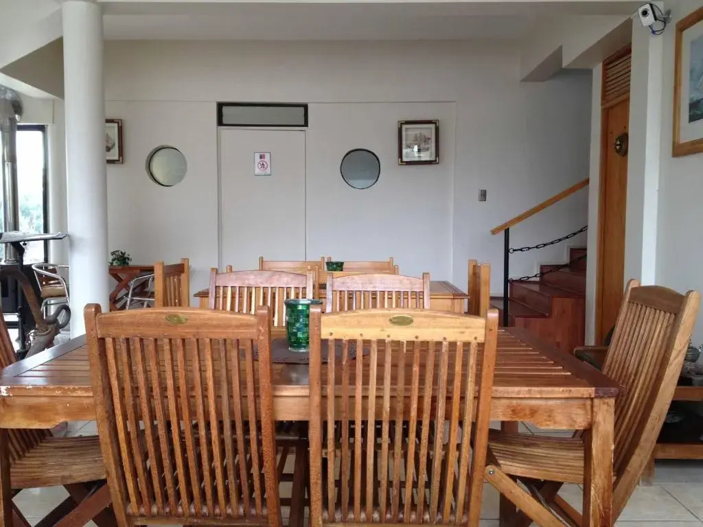 Hotel Blanco Encalada