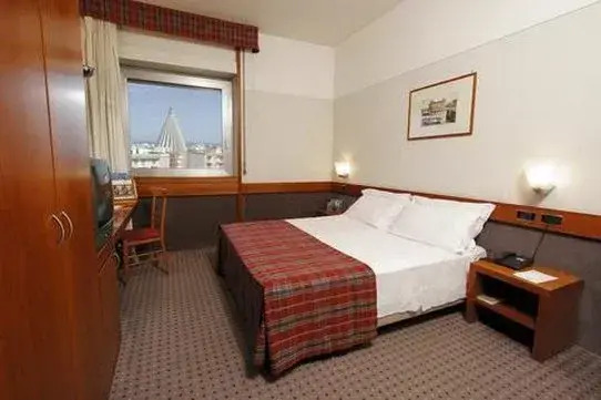 G Tourist Hotel