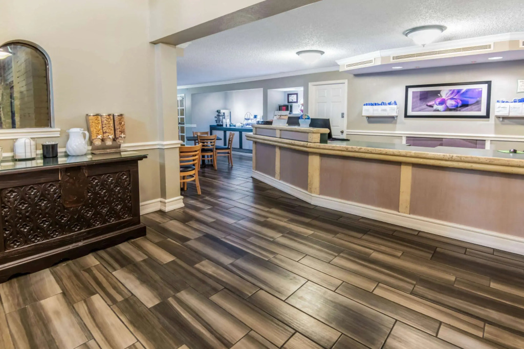 La Quinta by Wyndham San Antonio North Stone Oak