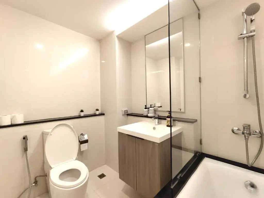Circle Rein Sukhumvit 12 #1BR#Pool&Gym#Near Terminal 21#Max2