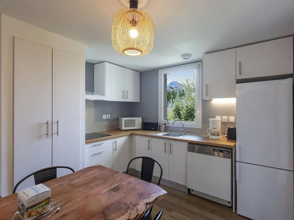 Spacious 2-bedroom 6-guest Apartment