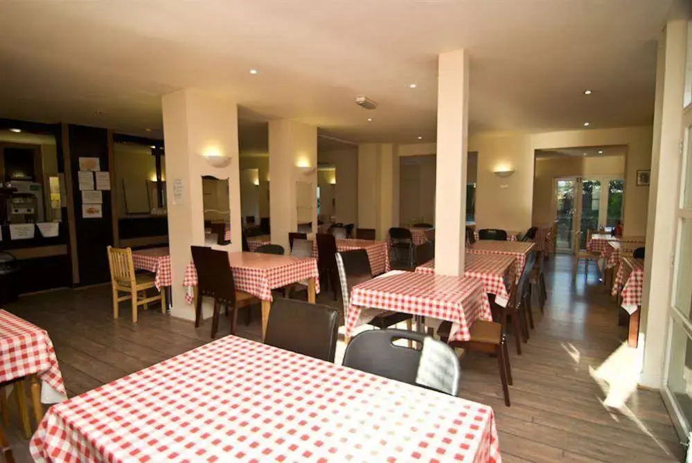 Gloucester Hotel