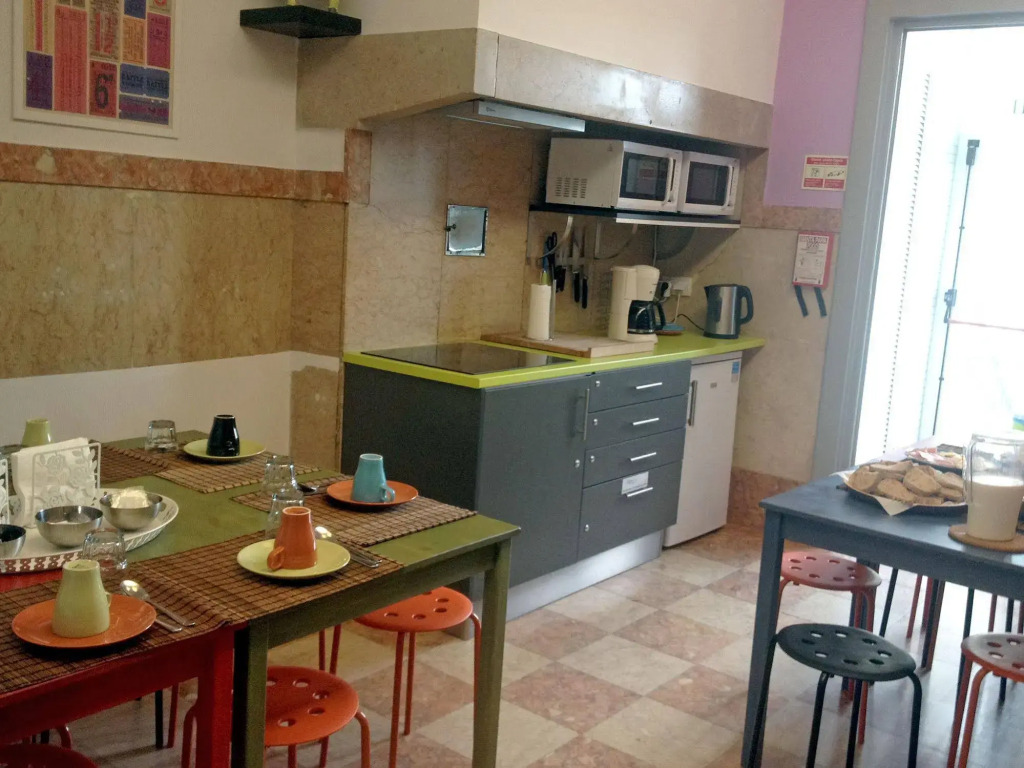 Ey Lisbon GuestHouse