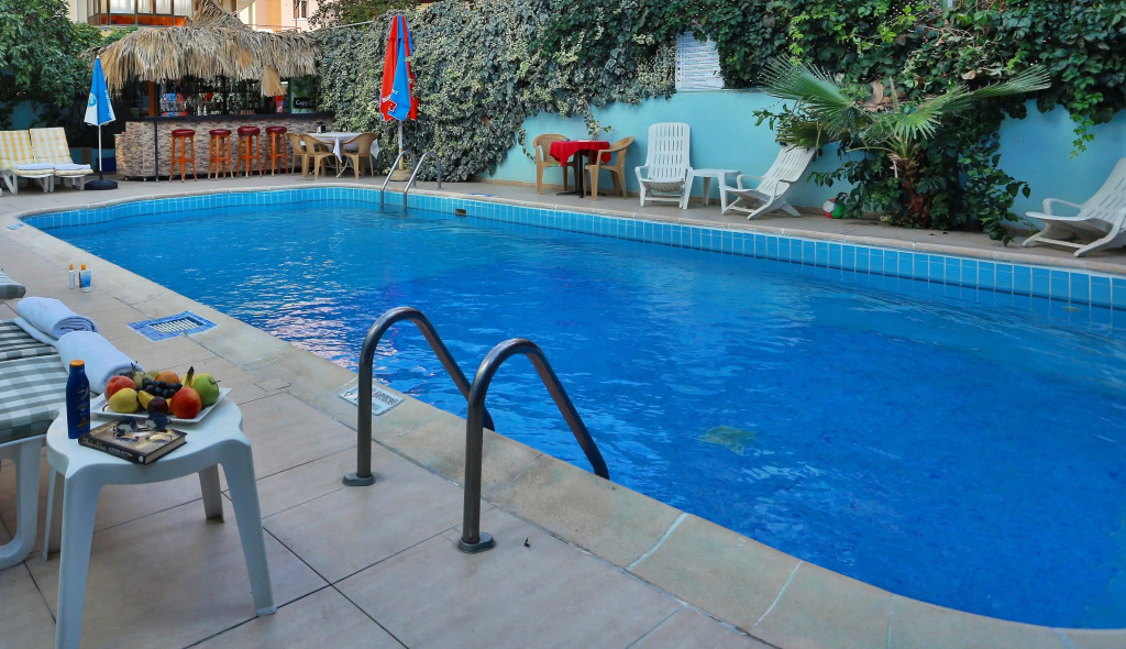 Gallion Hotel