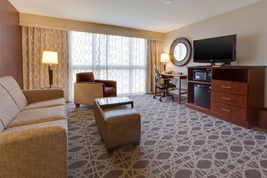 Drury Inn & Suites Kansas City Overland Park