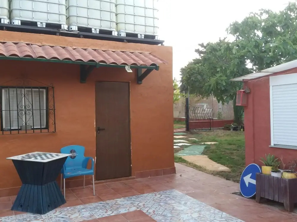 Bungalow with One Bedroom in Chiclana de la Frontera, with Enclosed Garden
