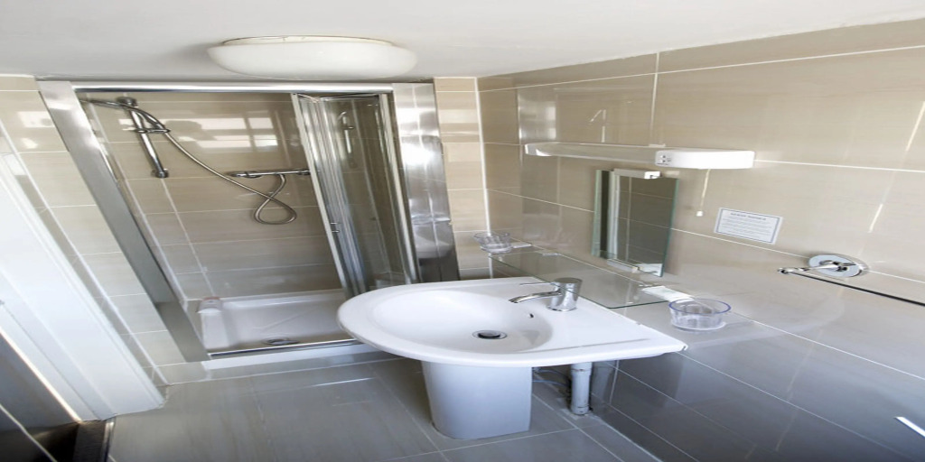 King Solomon Hotel- Golders Green