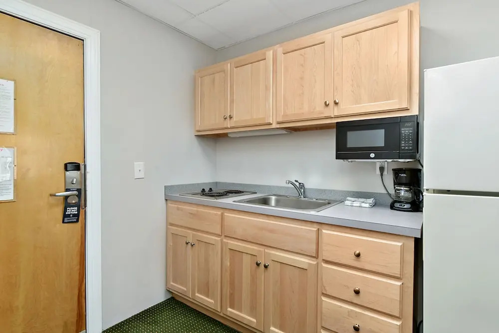 Surf Inn Suites