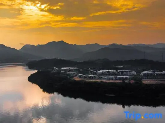 Taiping Lake Zai Shui Yi Fang Vacation Apartment