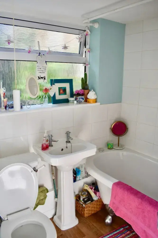 Cosy 1 Bedroom Basement Flat In Hove