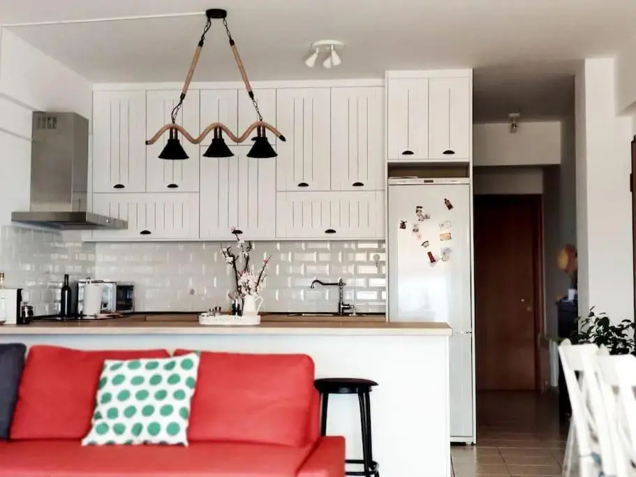 Fully equipped 2-bedroom flat unique view all year