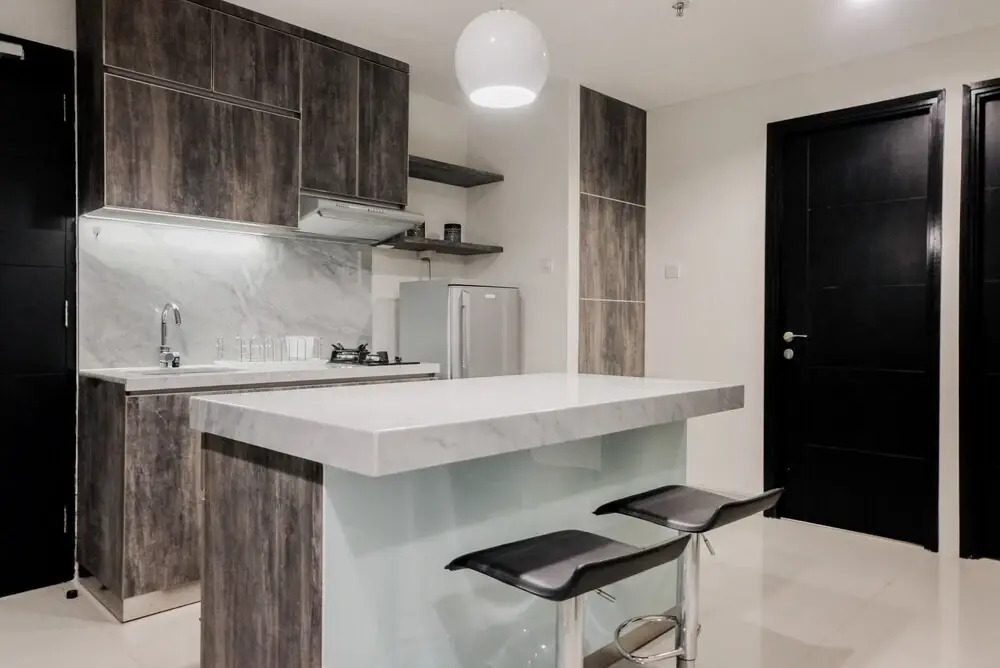Bright 2BR Apartment at Paramount Skyline