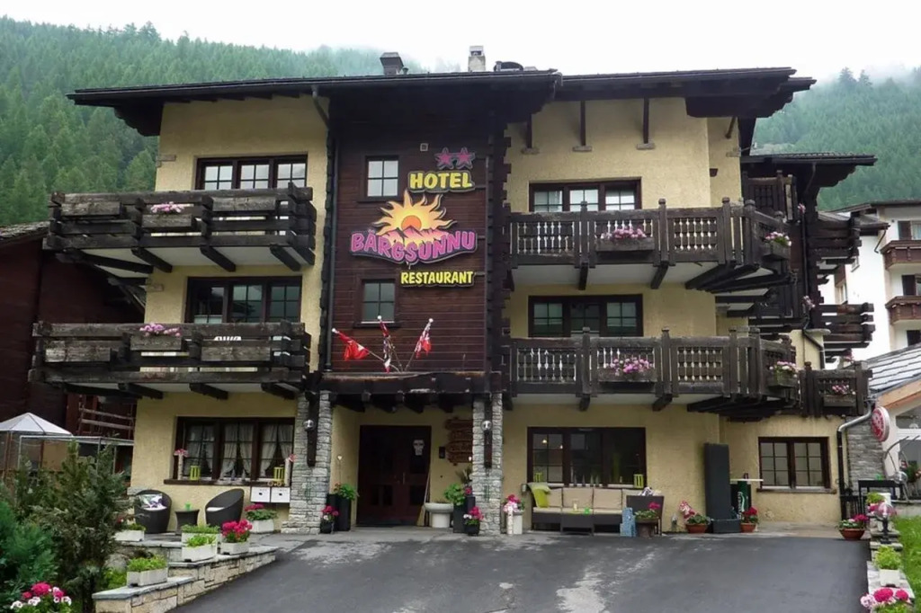 Hotel Bärgsunnu