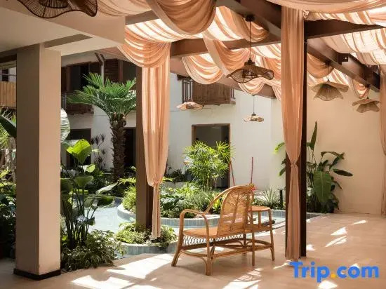 Miye Sea-view Holiday Villa