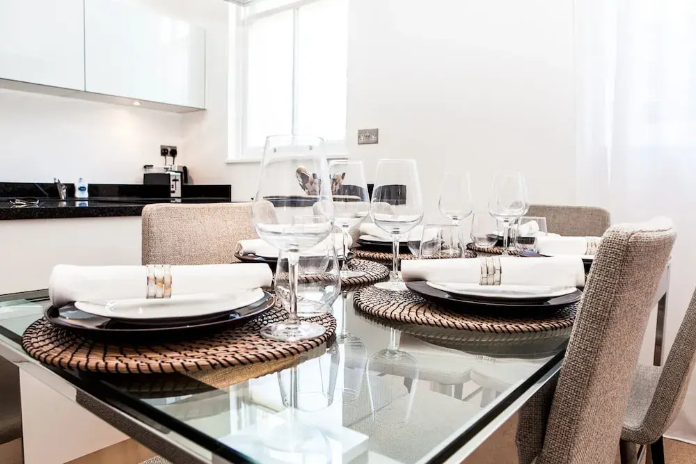 Luxurious and Spacious 3 Bed in Battersea