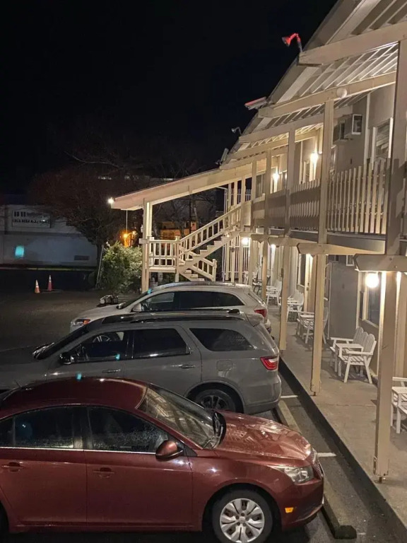 Slumber Lodge