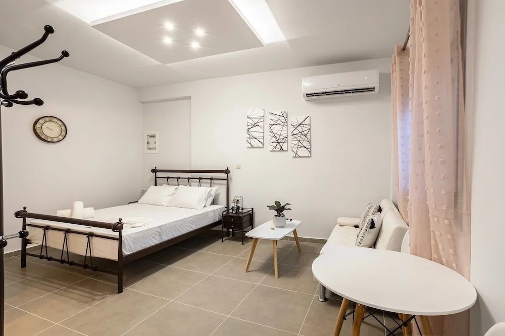 Filiatra Charming Urban Escapes Your Cozy Retreats