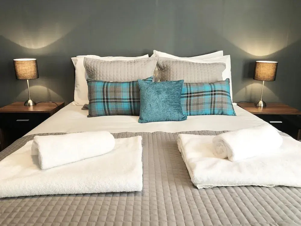 Dundee Serviced Apartment