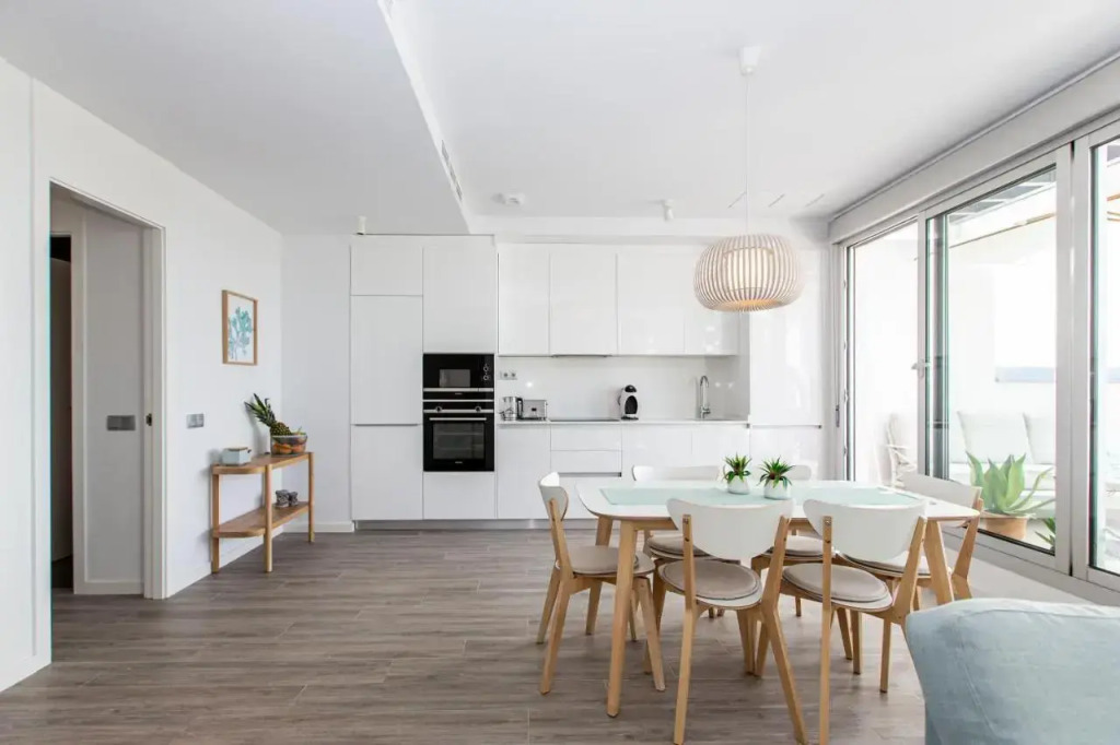 Brand New Stylish 2 bedroom apt Le Mirage - RDR219