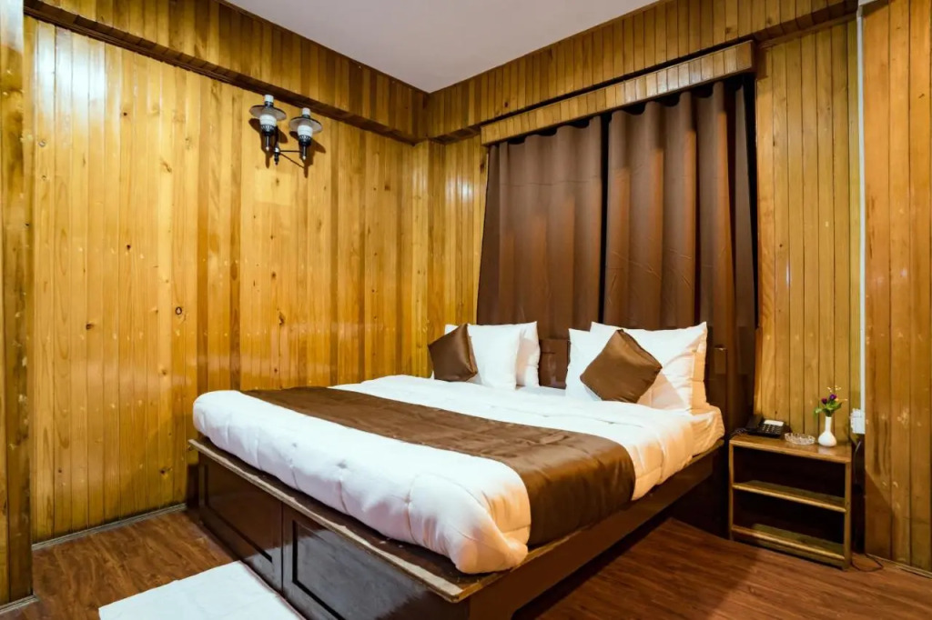 Magpie Mall Road Residency ( MG-MARG )