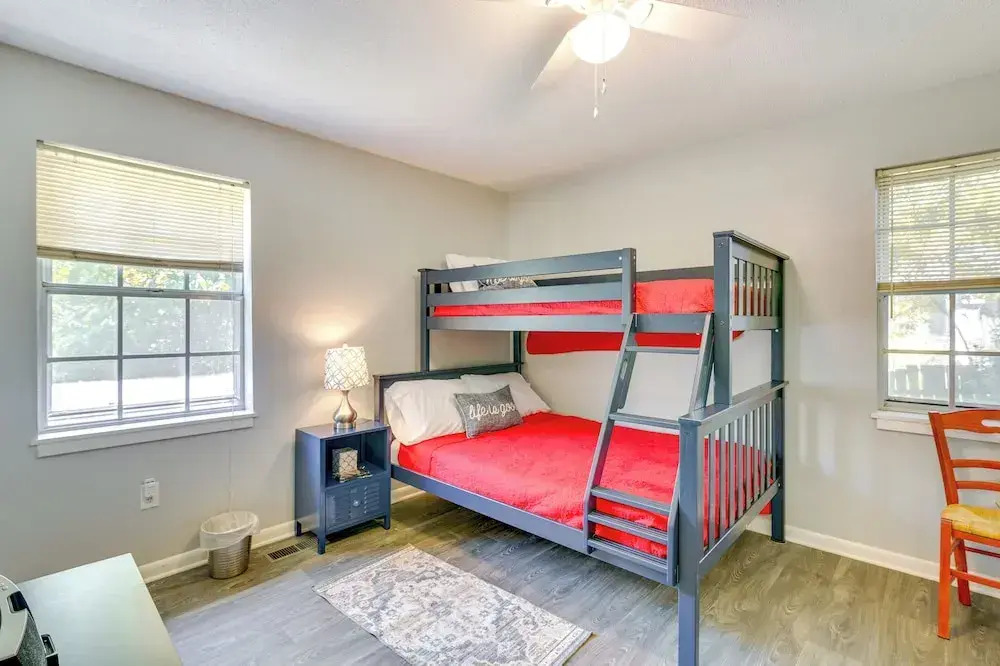 Quaint Oxford Home ~ 2 Mi to Ole Miss & The Grove!