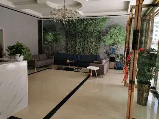 Huangguoshu Champs Elysees Inn