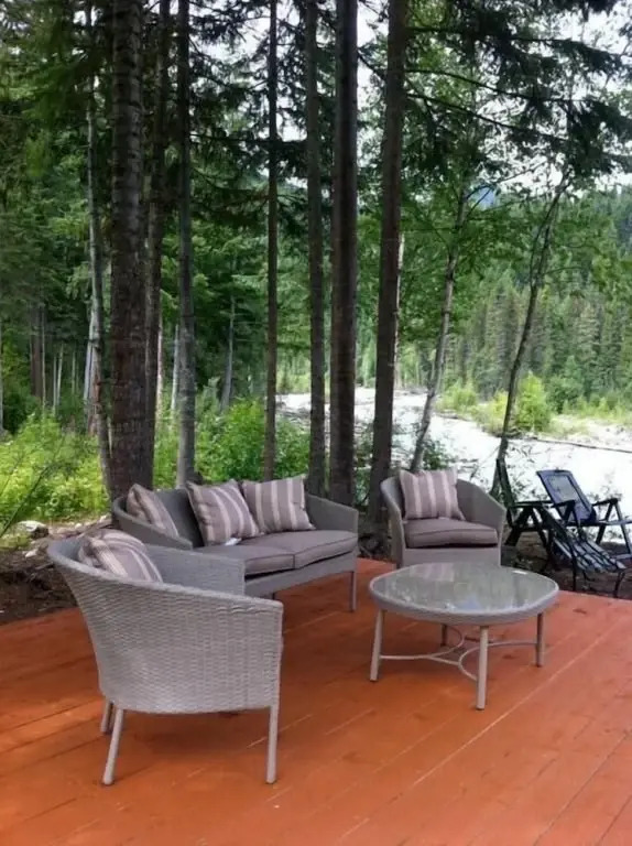 Mount Robson Lodge