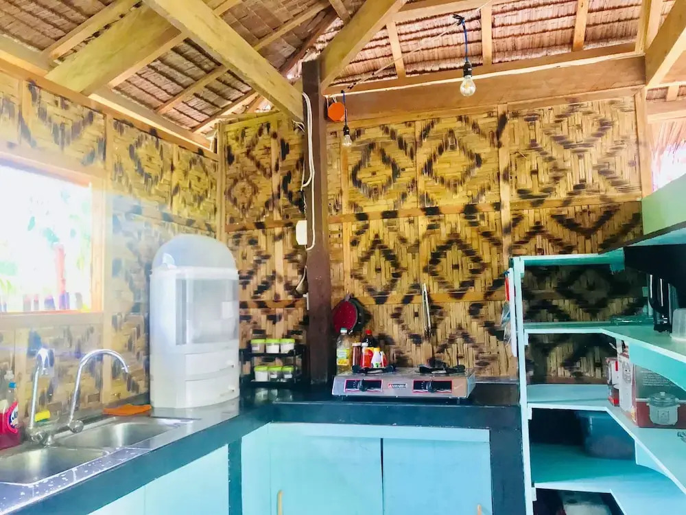 Ilakai Hostel - Adults Only