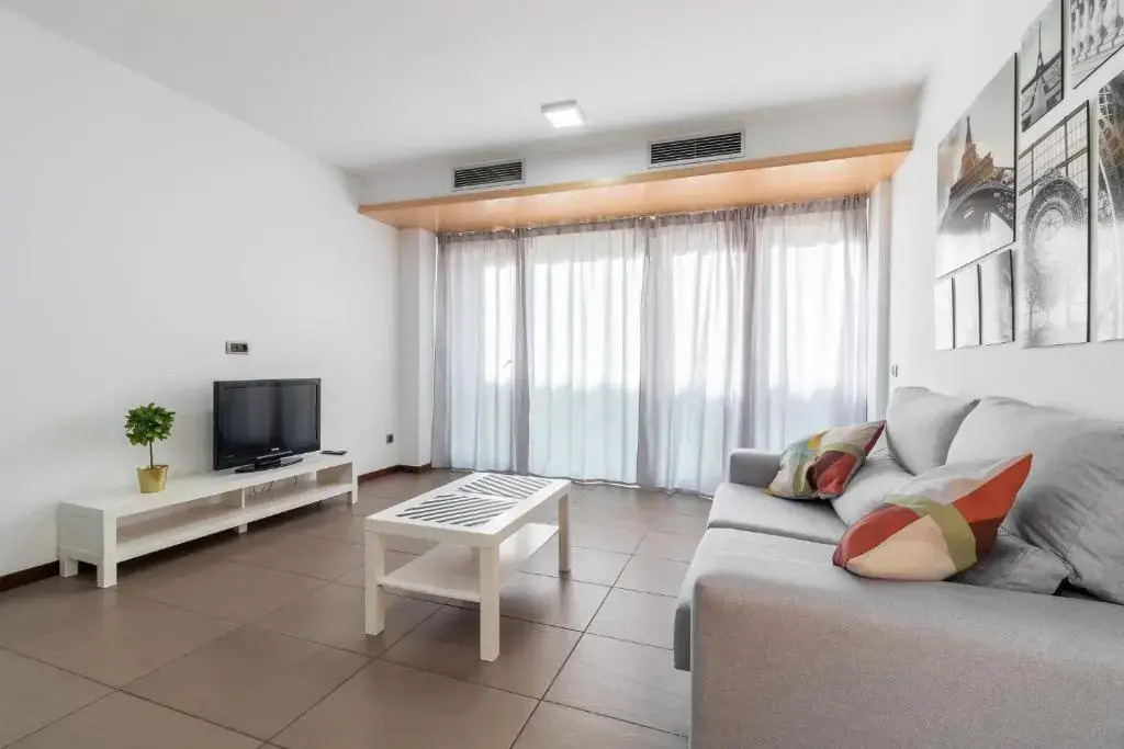 Flatguest Tabaiba 1